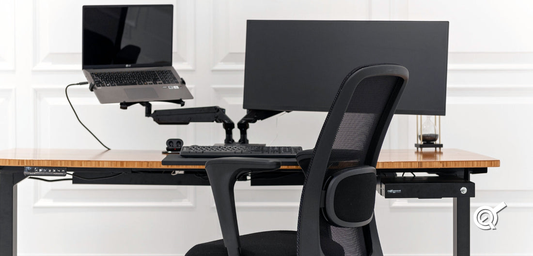 How to choose the right accessories for your desk