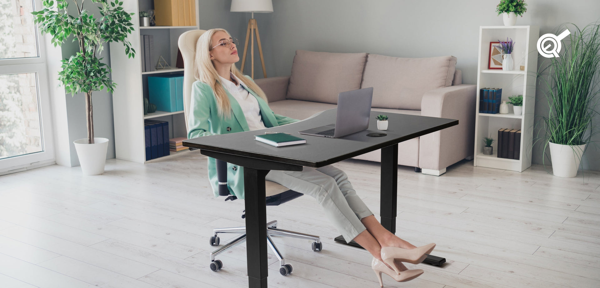 https://www.progressivedesk.ca/cdn/shop/articles/zen-workspace_addcfc0a-38bb-4026-bf15-39c55a13fd9e.jpg?v=1737639455&width=1920