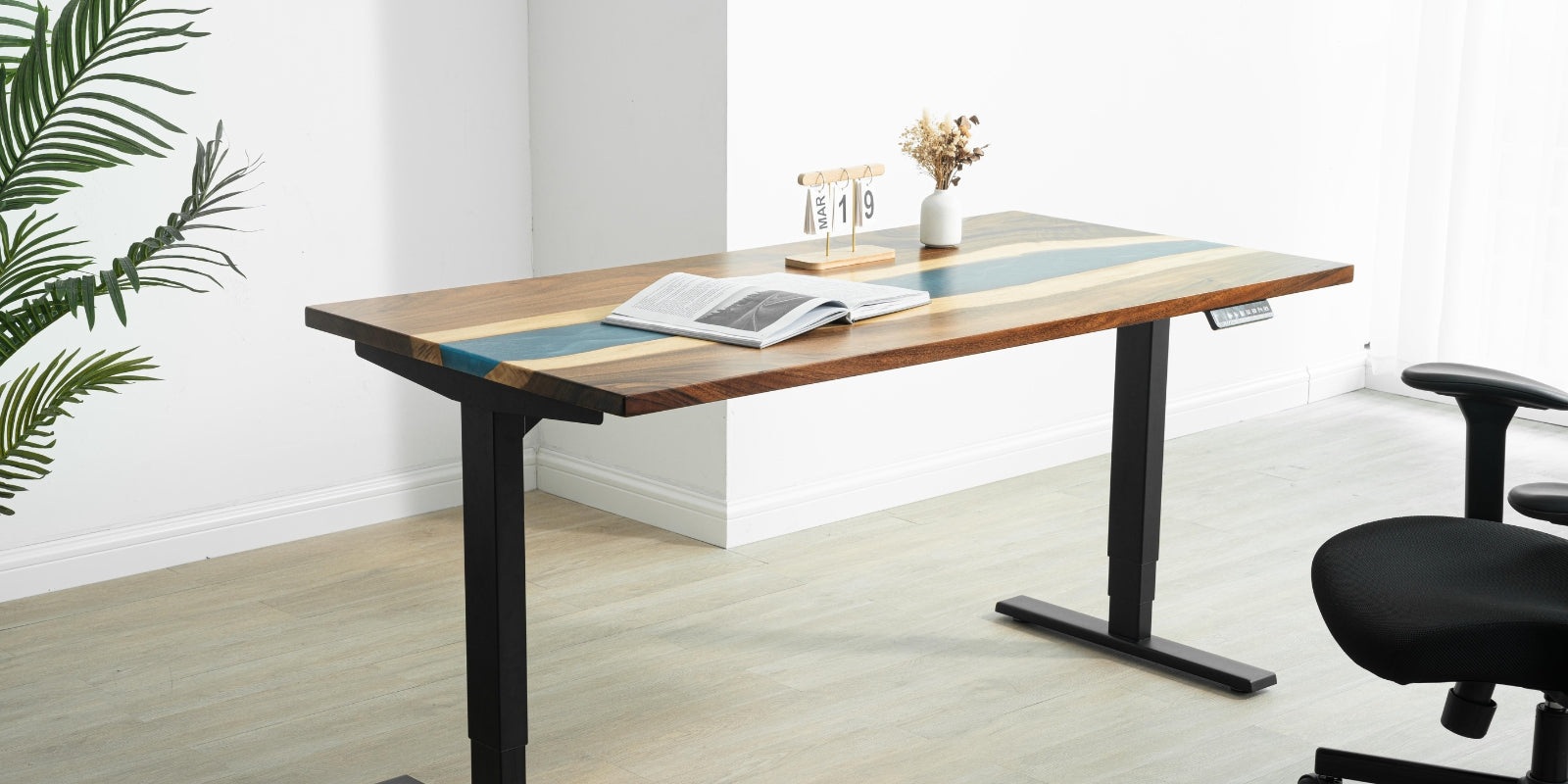 Up to 60% Off Epoxy Desks