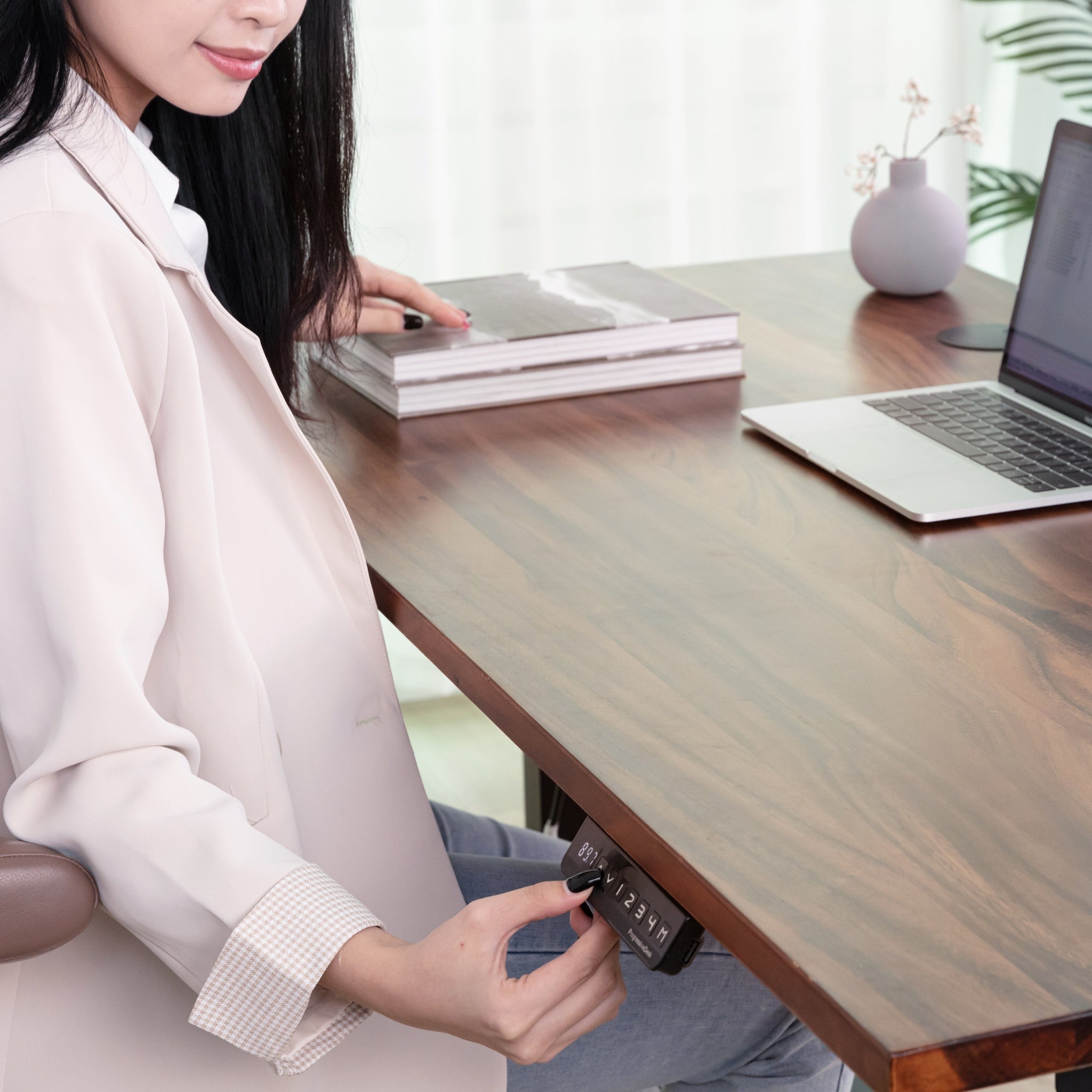 Walnut Solid Wood Desk Tabletop Natural Grain – Progressive Desk - Canada